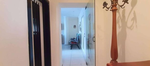 5 rooms Apartment in Taranto, Italy No. 31750 10