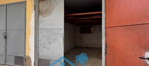 12m² Garage in Pinerolo, Italy No. 333459 2