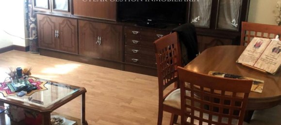 Apartamento de 4 dormitorios en Salamanca, Spain No. 93576 11