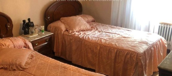 Apartamento de 4 dormitorios en Salamanca, Spain No. 93576 3