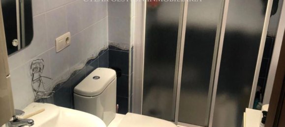 Apartamento de 4 dormitorios en Salamanca, Spain No. 93576 2