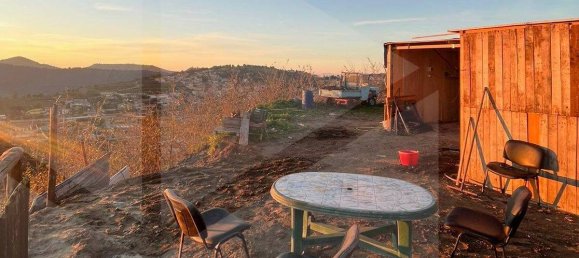 Land in Naples, Italy No. 22031 8