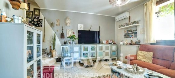 2 Schlafzimmer Villa in Ravenna, Italy, Nr. 286953 2