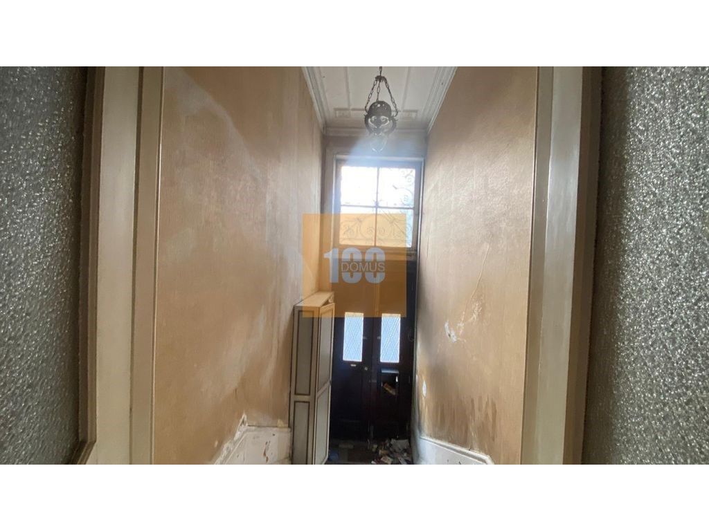 4 bedrooms House in Porto, Portugal No. 296538