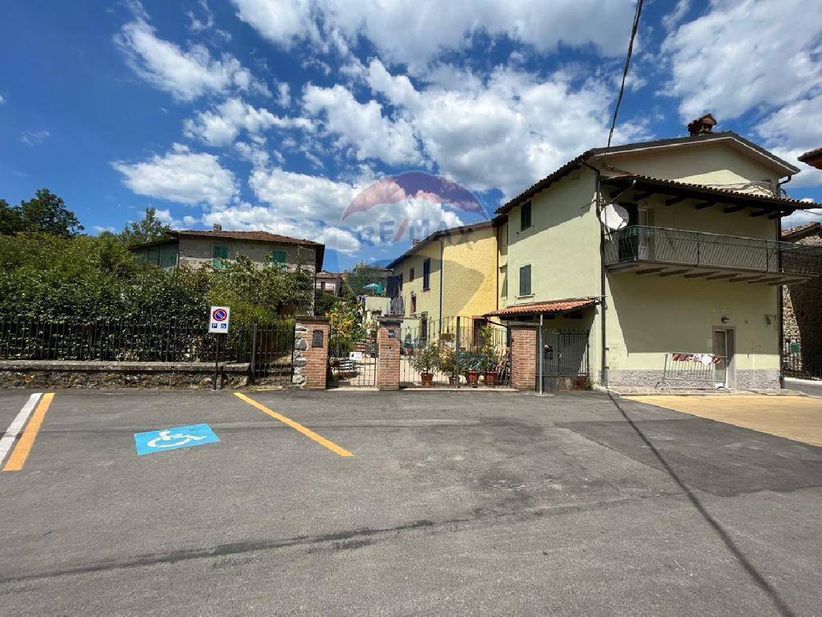 Casa T3 em Camporgiano, Italy N.º 237839