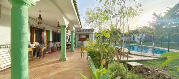 5 bedrooms Villa in Marbella, Spain No. 142562 12