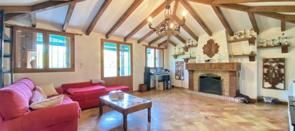 5 bedrooms Villa in Marbella, Spain No. 142562 8