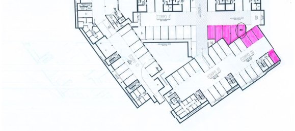  مرآب في Rovereto, Italy رقم 288678 3