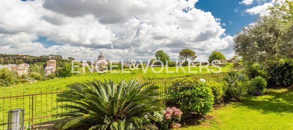 5 bedrooms Apartment in Rome, Italy No. 127733 11