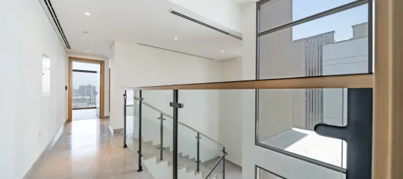 Casa geminada T4 em Al Furjan, UAE N.º 108487 15