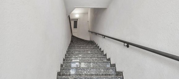 Edifício de 28 divisões em Dresden, Germany N.º 72527 16