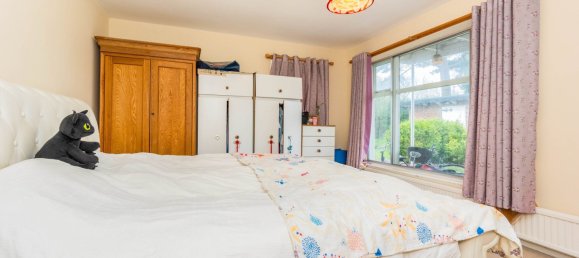 4 Schlafzimmer Haus in Cheadle, United Kingdom, Nr. 1905 25