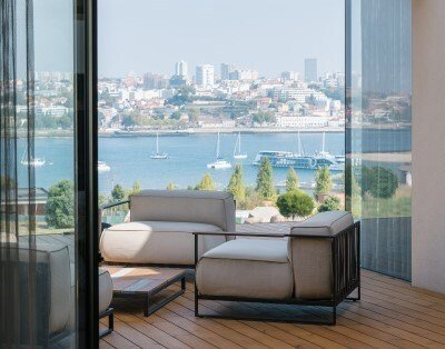 4 bedrooms Villa in Vila Nova de Gaia, Portugal No. 182828