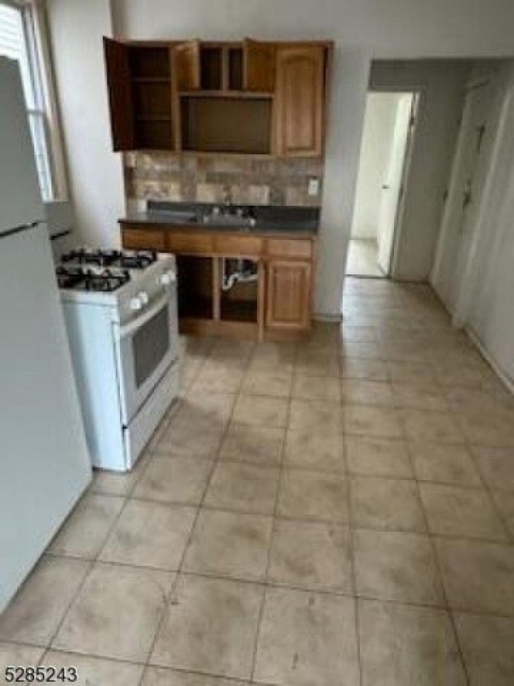 7 bedrooms House in Irvington, USA No. 405060