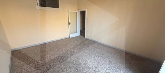 3 rooms Apartment in Barletta, Italy No. 17204 11