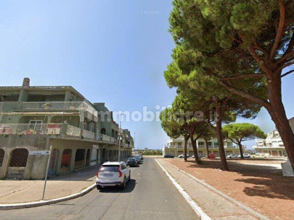 106m² Commercial property in Cerveteri, Italy No. 189110