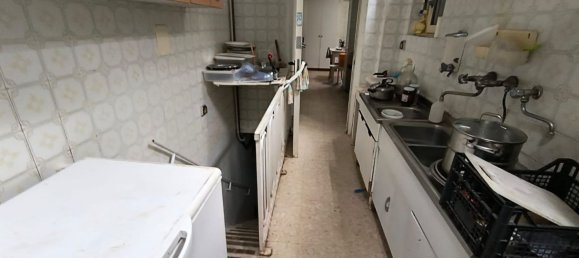 Gebäude in Chianciano Terme, Italy 1500m², Nr. 50519 10