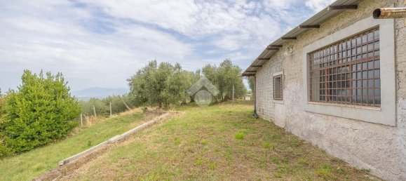 1 غرف نوم منزل في Monte Porzio Catone, Italy رقم 356960 2