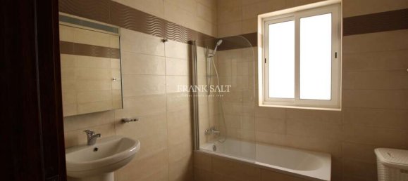 Apartamento T2 em Sliema, Malta N.º 9364 9