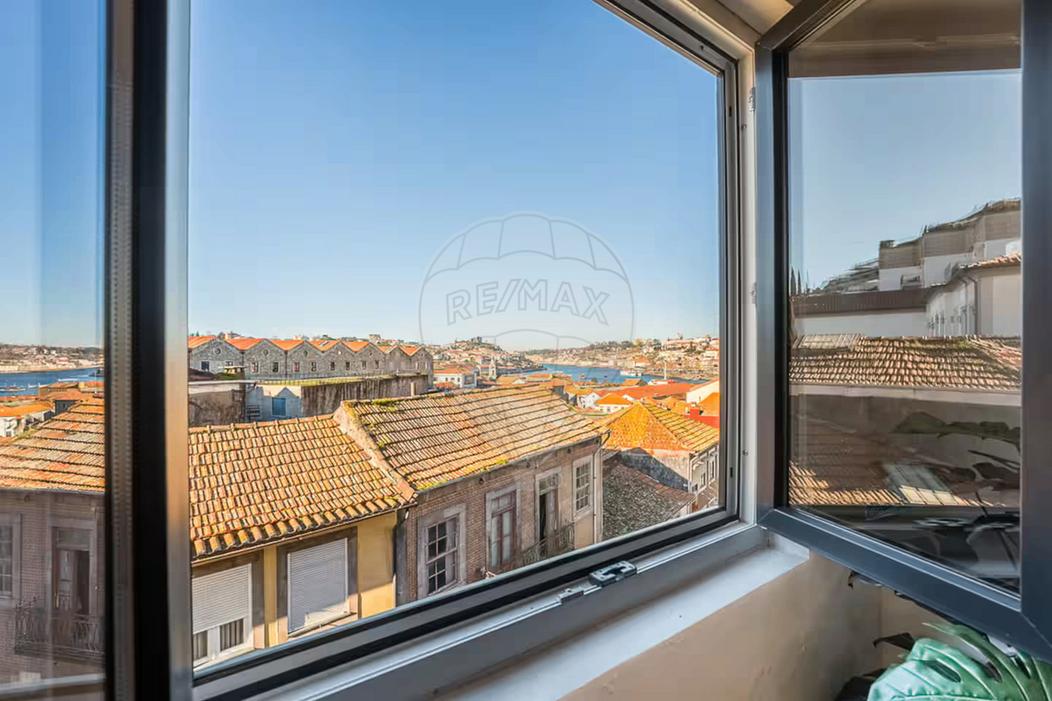 1 bedroom Apartment in Vila Nova de Gaia, Portugal No. 291989