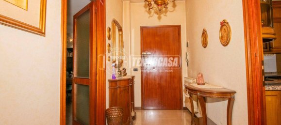 2 bedrooms Apartment in Modena, Italy No. 309196 18