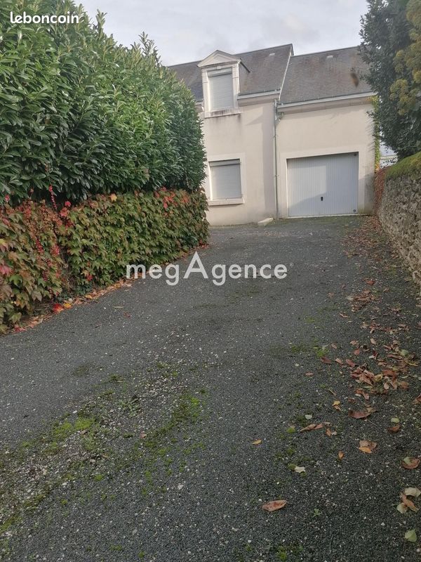 4 bedrooms House in Blois, France No. 211821