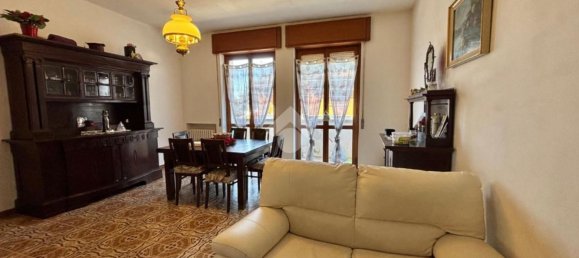 3 rooms Apartment in Arosio, Italy No. 124662 4