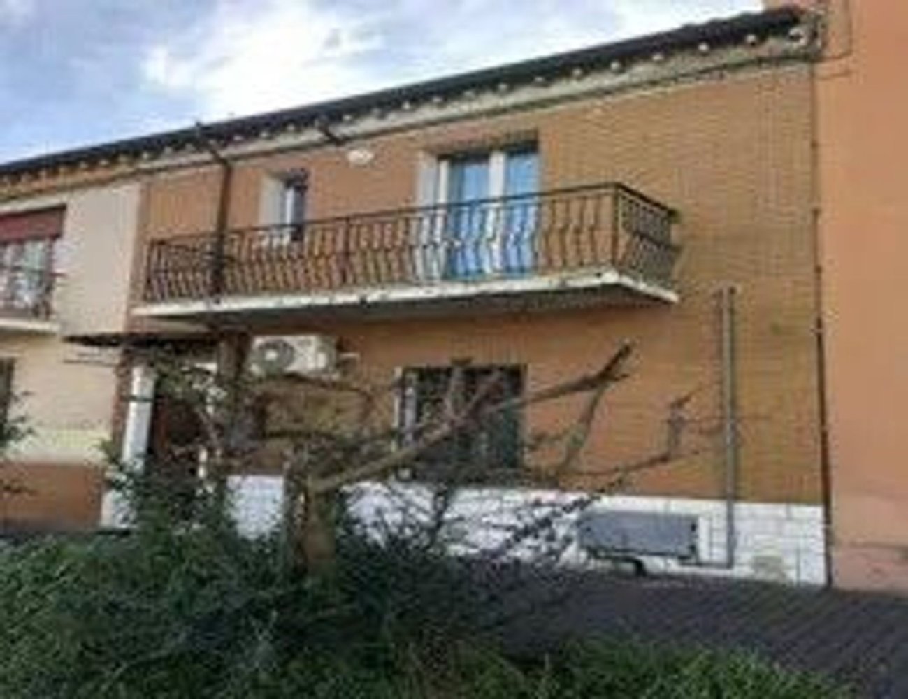 4-salle Appartement à Forlì, Italy No. 98270