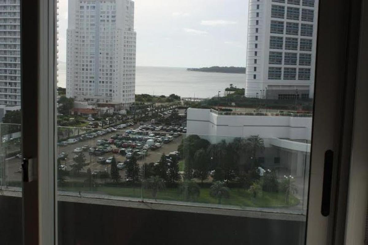 Квартира с 3 спальнями в Мальдонадо, Уругвай № 11148