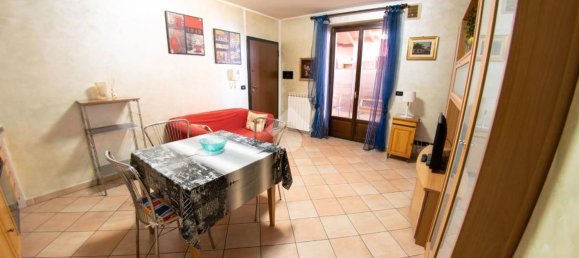 2غرفة شقة في Rivarolo Canavese, Italy رقم 261463 4