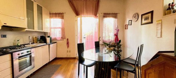 Apartamento de 3 divisões em Arezzo, Italy N.º 281176 4