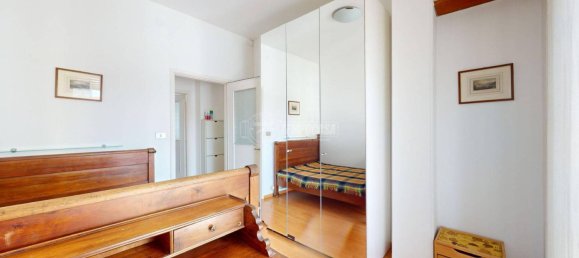 Apartamento de 4 dormitorios en Settimo Torinese, Italy No. 81543 26