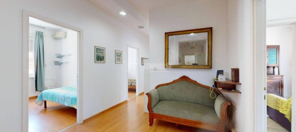 Apartamento de 4 dormitorios en Settimo Torinese, Italy No. 81543 9