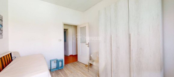 Apartamento de 4 dormitorios en Settimo Torinese, Italy No. 81543 30