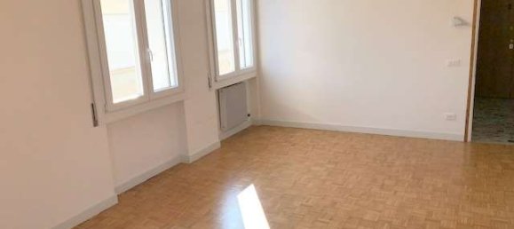 3 bedrooms Apartment in Conegliano, Italy No. 67497 4