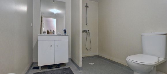 1 bedroom Apartment in Tours, France No. 152505 11