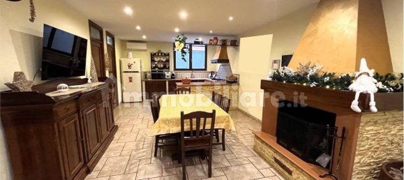 3 bedrooms House in Brindisi, Italy No. 87093 4