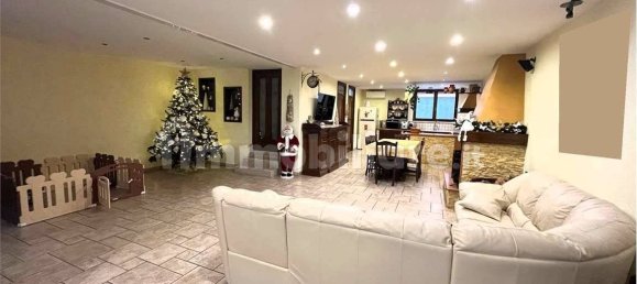 3 bedrooms House in Brindisi, Italy No. 87093 3