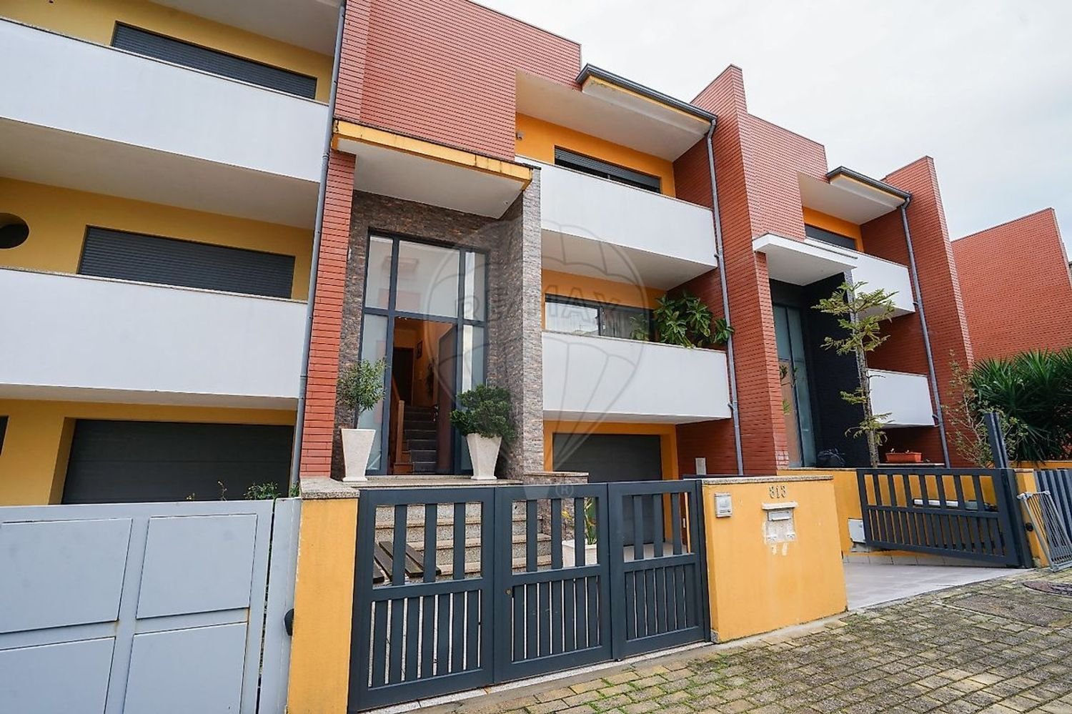 3 bedrooms House in Povoa de Lanhoso, Portugal No. 181274