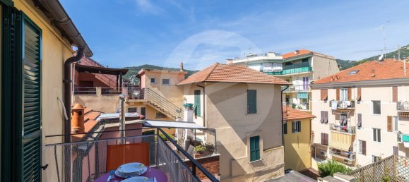 Квартира с 2 комнатами в Алассио, Италия № 309967 14