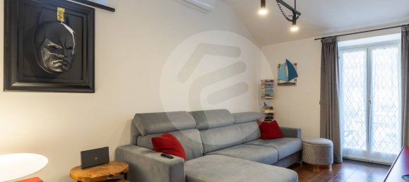 Квартира с 2 комнатами в Алассио, Италия № 309967 3