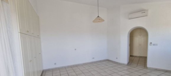 5 bedrooms House in Tala, Cyprus No. 9858 16