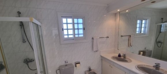 5 bedrooms House in Tala, Cyprus No. 9858 13