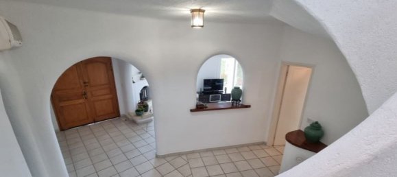 5 bedrooms House in Tala, Cyprus No. 9858 8