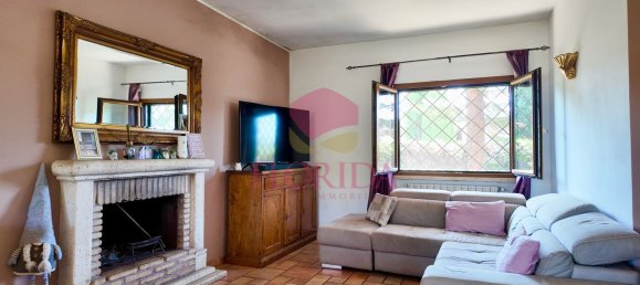 6 غرف نوم فيلا في Pomezia, Italy رقم 335031 11