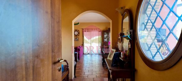 6 غرف نوم فيلا في Pomezia, Italy رقم 335031 44