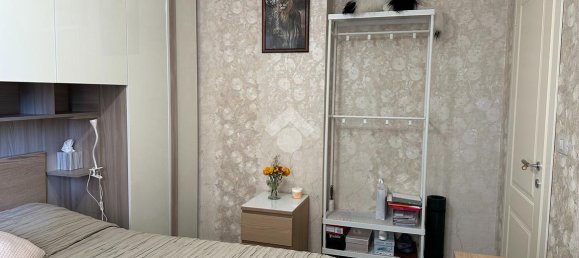 3 rooms Apartment in Parma, Italy No. 234247 3