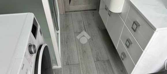 3 rooms Apartment in Parma, Italy No. 234247 9