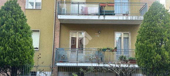 3 rooms Apartment in Parma, Italy No. 234247 31