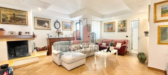 6 rooms Apartment in Casarano, Italy No. 300134 5